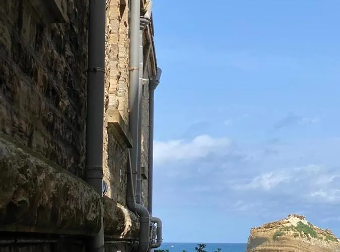 Studio A Moins De 10 M De La Plage Et Au Coeur Du Centre * Biarriz